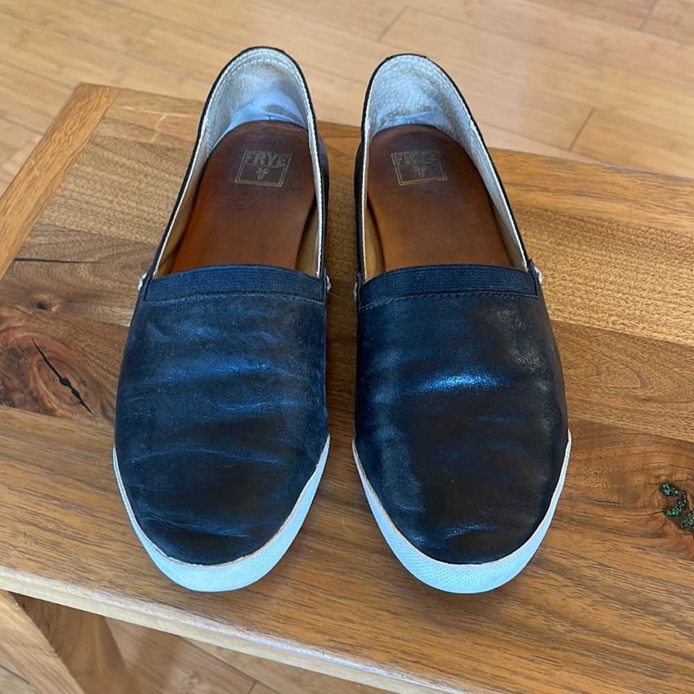 Frye Melanie